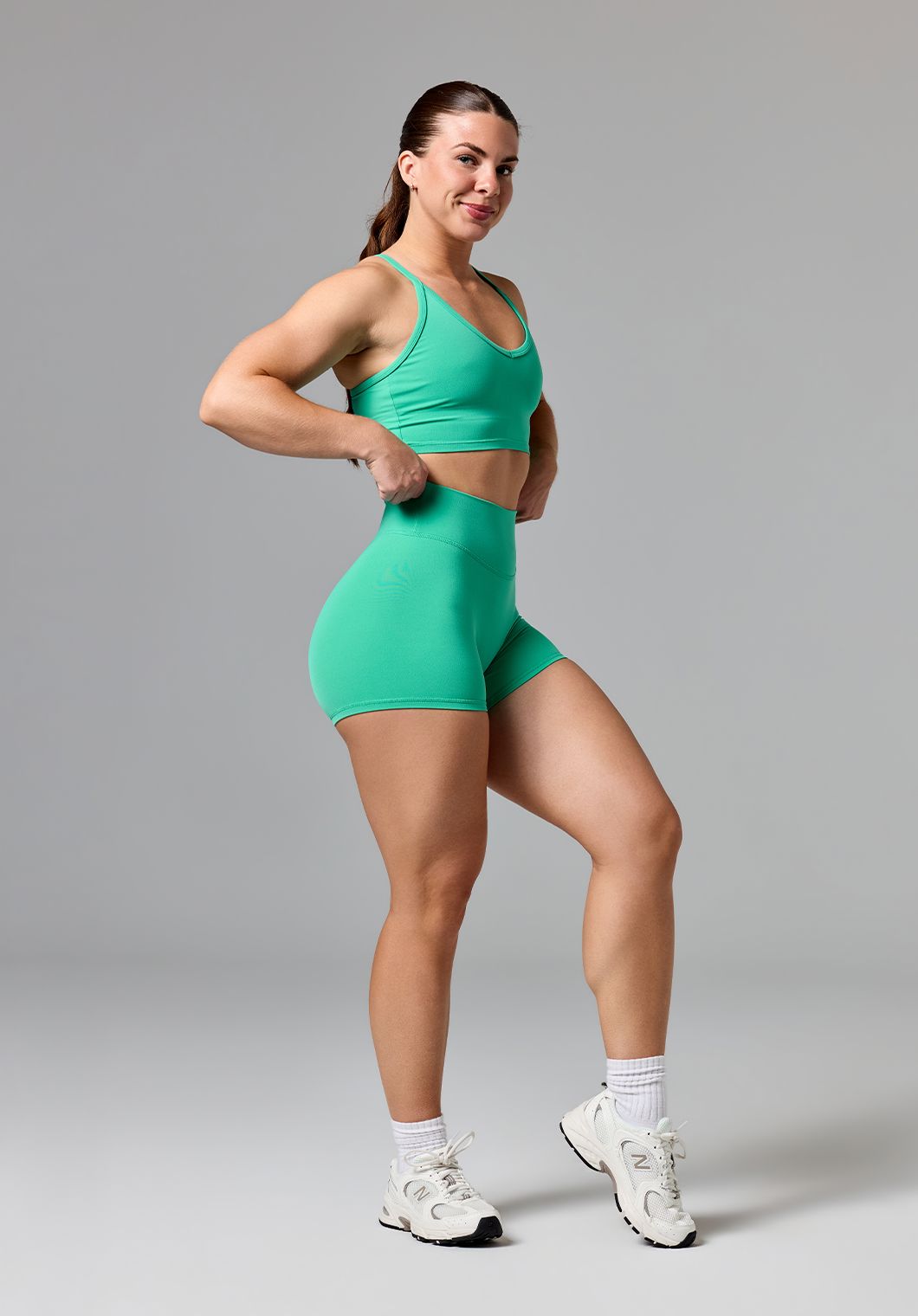 RecStretch™ Original  Sculptseam® Plus Mid-Rise Short 4” Palm Leaf