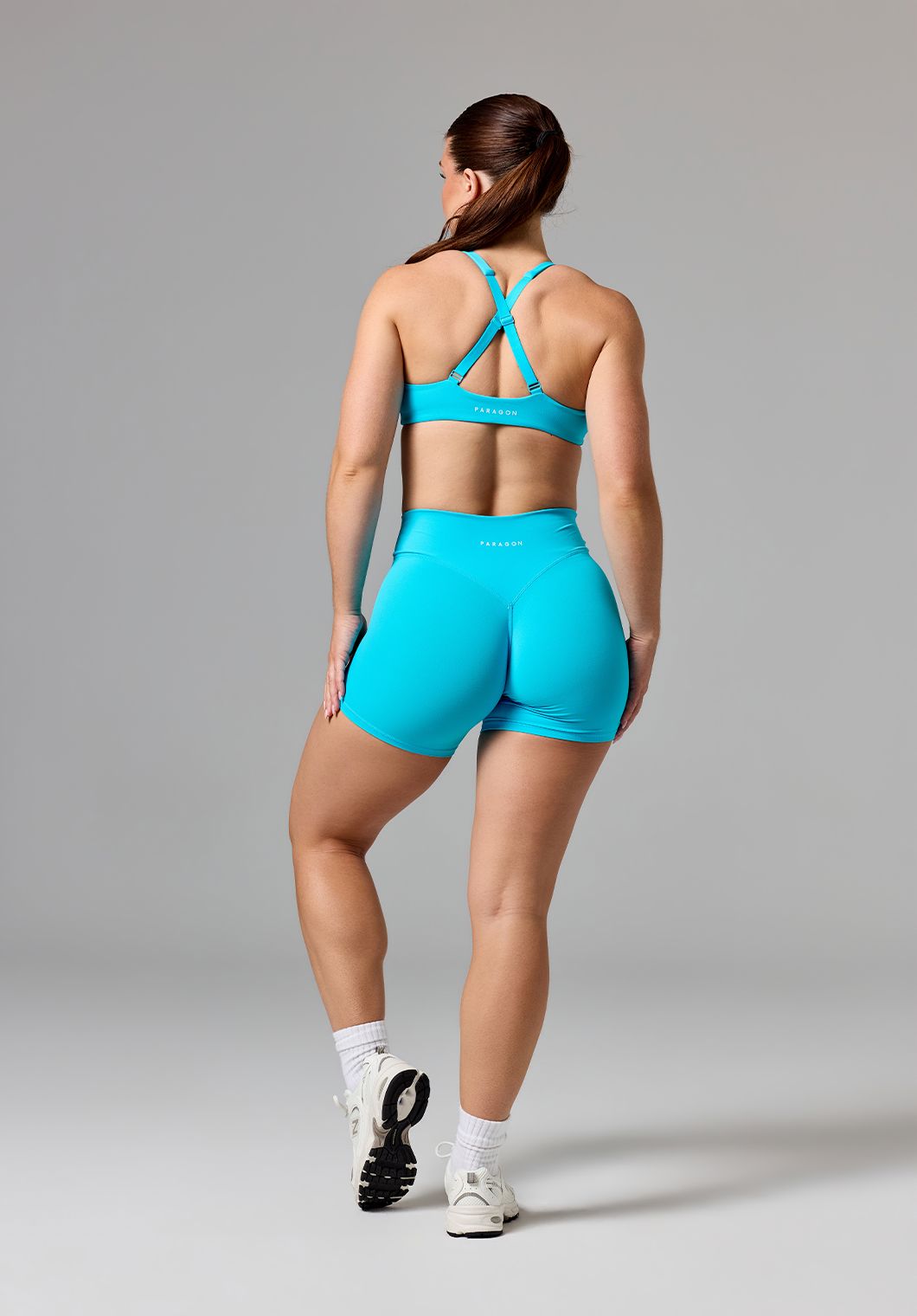 RecStretch™ V Wrap Mid-Rise Sculptseam®  Plus Short 5” Azure