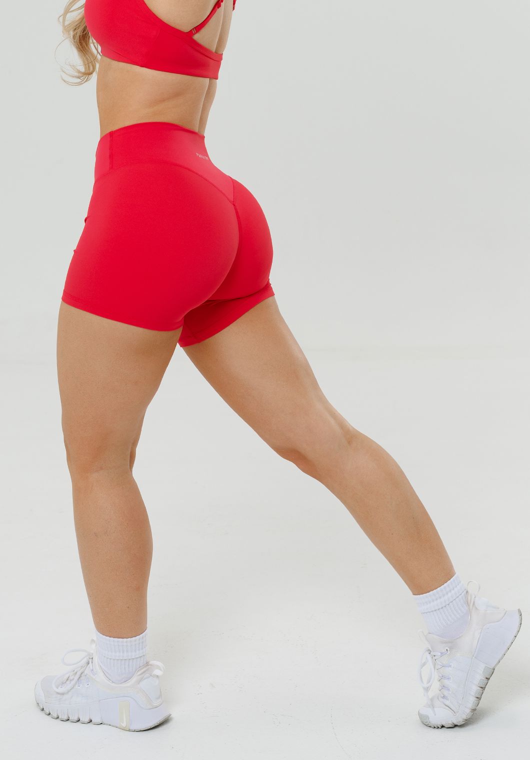 RecStretch™ Original Sculptseam® Plus Mid-Rise Short 4” Fruit Punch