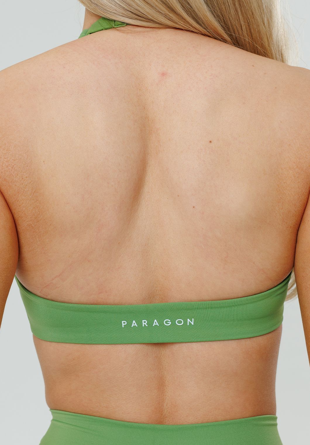 RecStretch™ Unbound Halter Sports Bra Kiwi