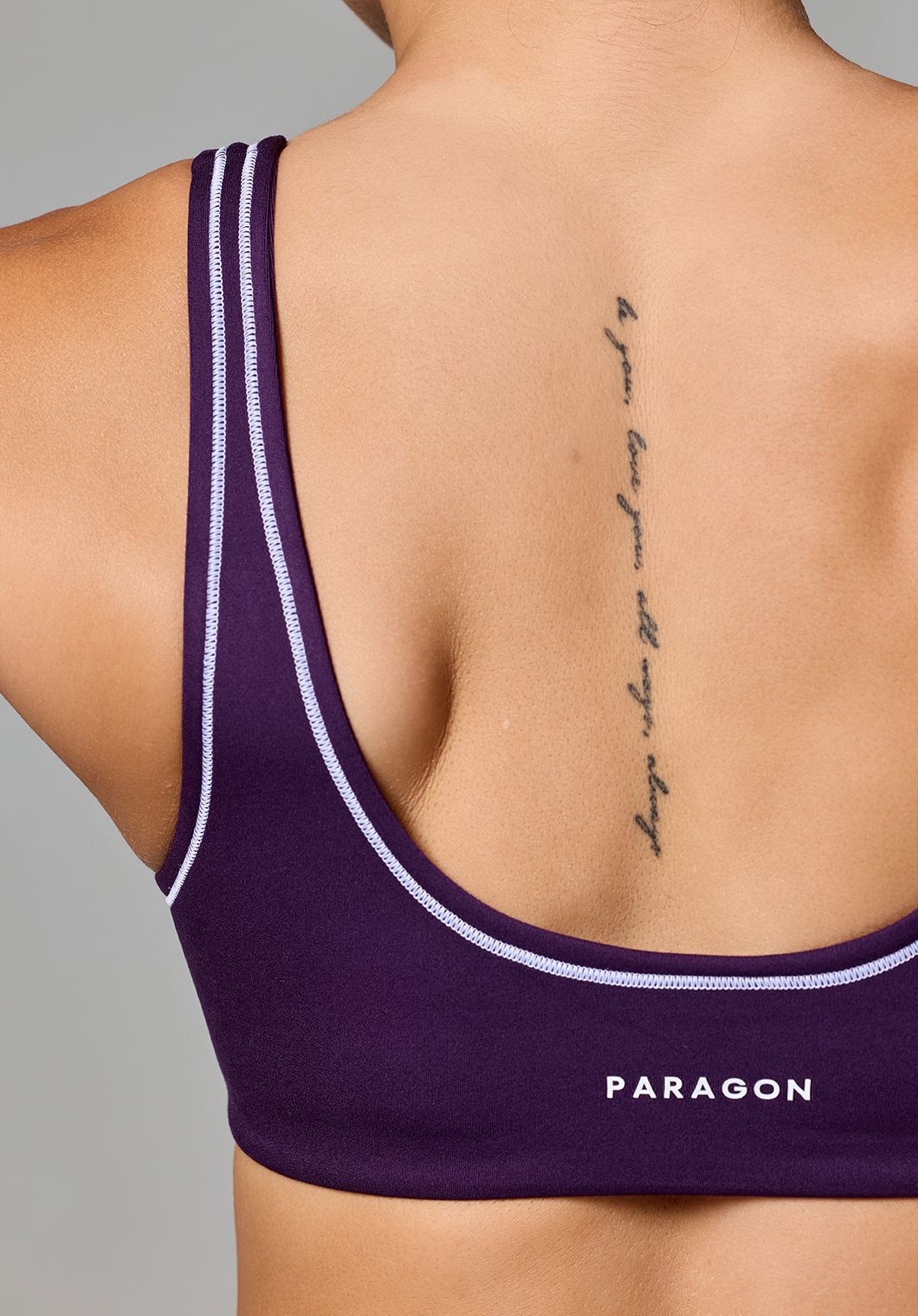 Reluna™ Contrast V-Neck Sports Bra Jasmine