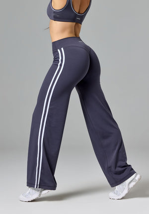 Reluna™ Double Stripe Sculptseam® Mid-Rise Straight Leg Pant Regular Charcoal