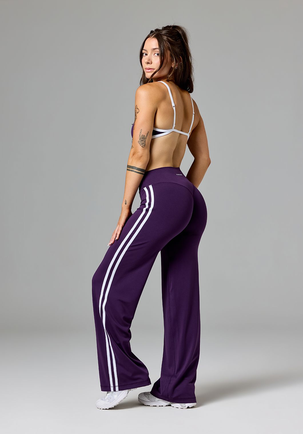 Reluna™ Double Stripe Sculptseam® Mid-Rise Straight Leg Pant Regular Jasmine