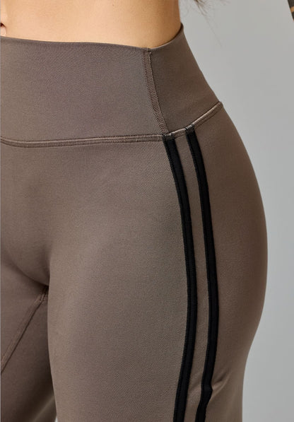 Reluna™ Double Stripe Sculptseam® Mid-Rise Straight Leg Pant Regular Thyme