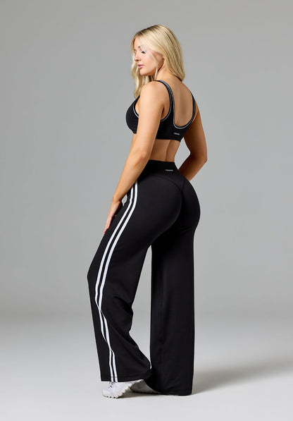 Reluna™ Double Stripe Sculptseam® Mid-Rise Straight Leg Pant Short Black