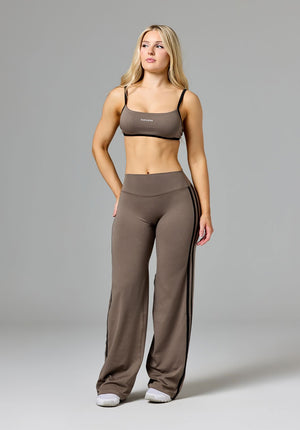 Reluna™ Double Stripe Sculptseam® Mid-Rise Straight Leg Pant Short Thyme