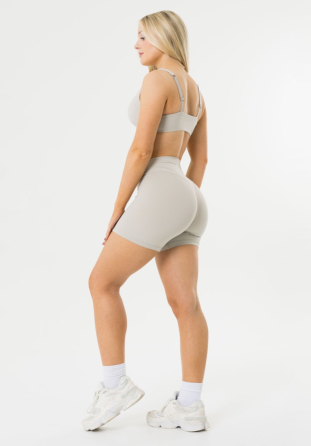 Reluna™ Icon High-Rise Sculptseam® Plus Short 5” Pearl Grey