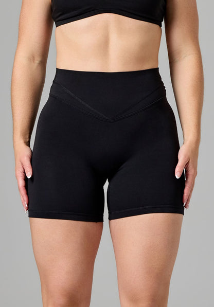 Reluna Icon High-Rise Sculptseam® Plus Short 6” Black