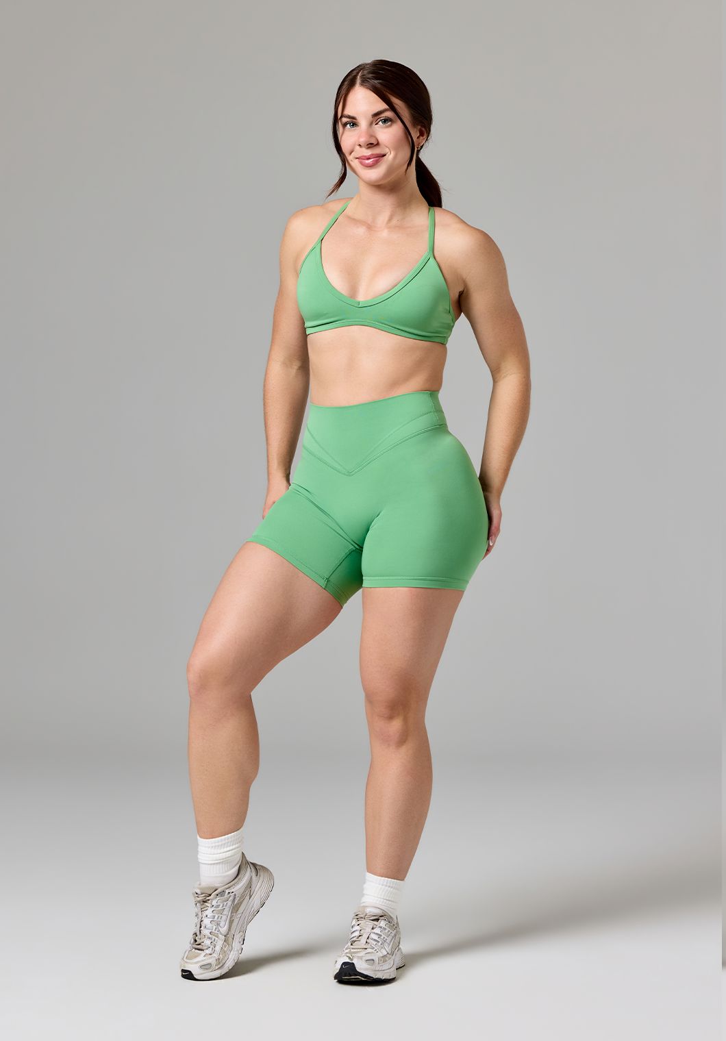 Reluna™ Icon High-Rise Sculptseam® Plus Short 6” Matcha