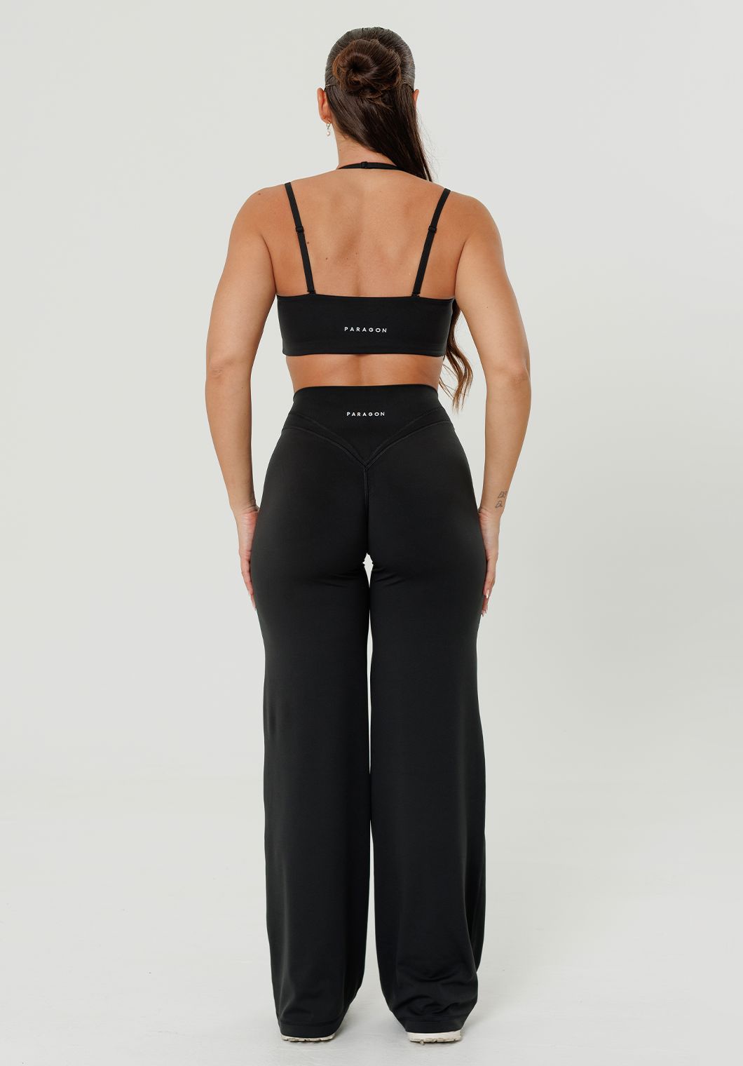 Reluna™ Icon High-Rise Sculptseam® Plus Straight Leg Pant Short- Black