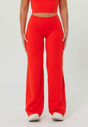 Reluna™ Icon High-Rise Sculptseam® Plus Straight Leg Pant Short- Strawberry