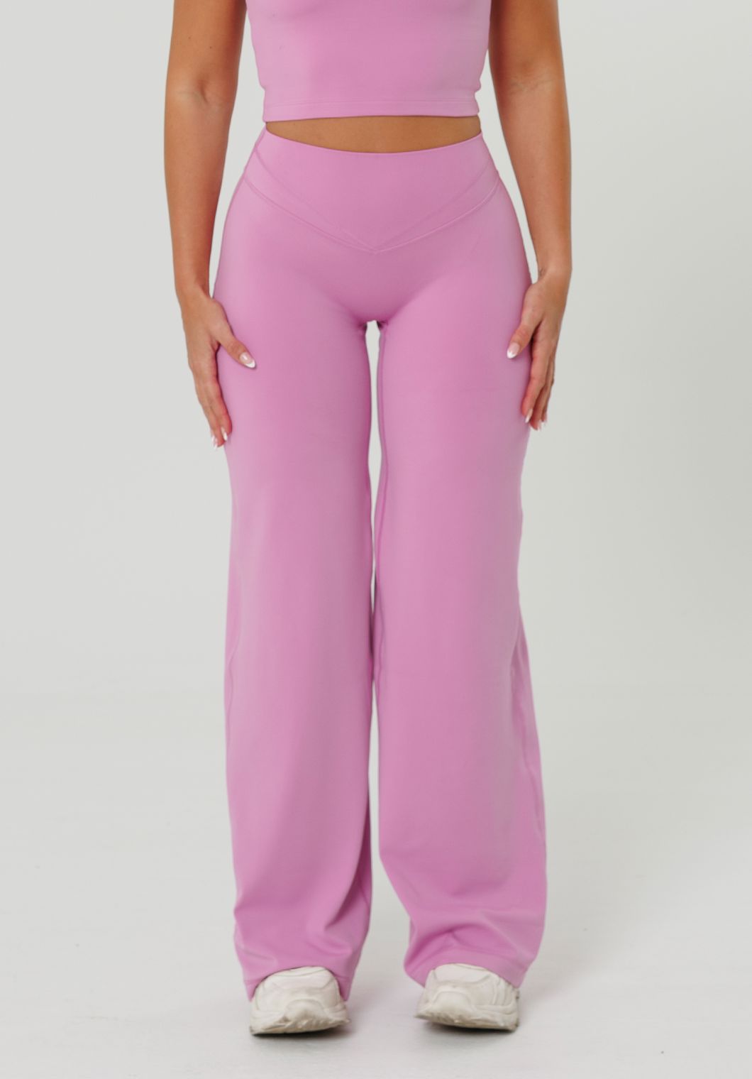 Reluna™ Icon High-Rise Sculptseam® Plus Straight Leg Pant Short- Tulip