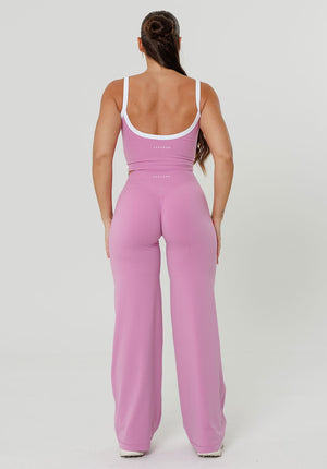 Reluna™ Icon High-Rise Sculptseam® Plus Straight Leg Pant Short- Tulip