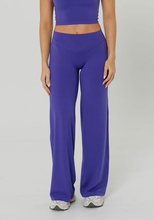 Reluna™ Icon High-Rise Sculptseam® Plus Straight Leg Pant Regular- Electric Violet