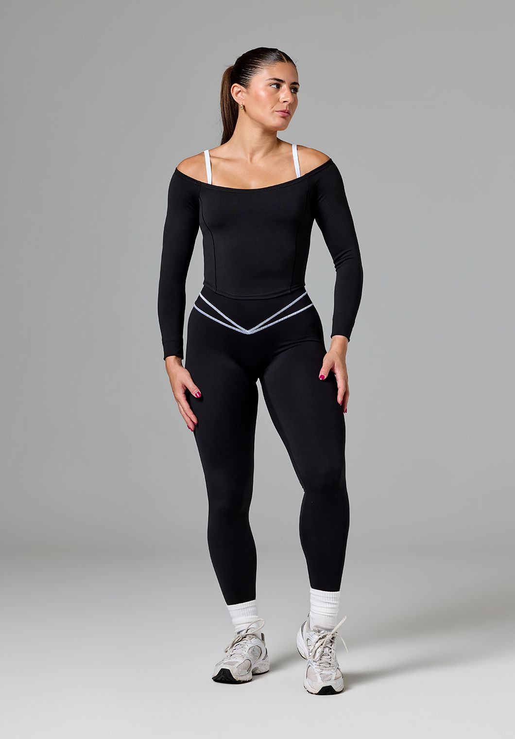 Reluna™ Off Shoulder Top Black