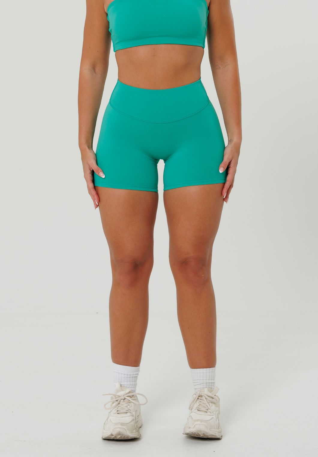 Reluna Original Mid-Rise Sculptseam® Plus Short 5" Dark Mint