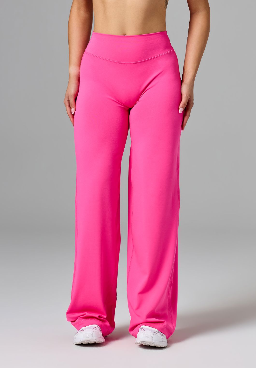 Reluna™ Original Sculptseam® Mid-Rise Straight Leg Pant Regular Crush