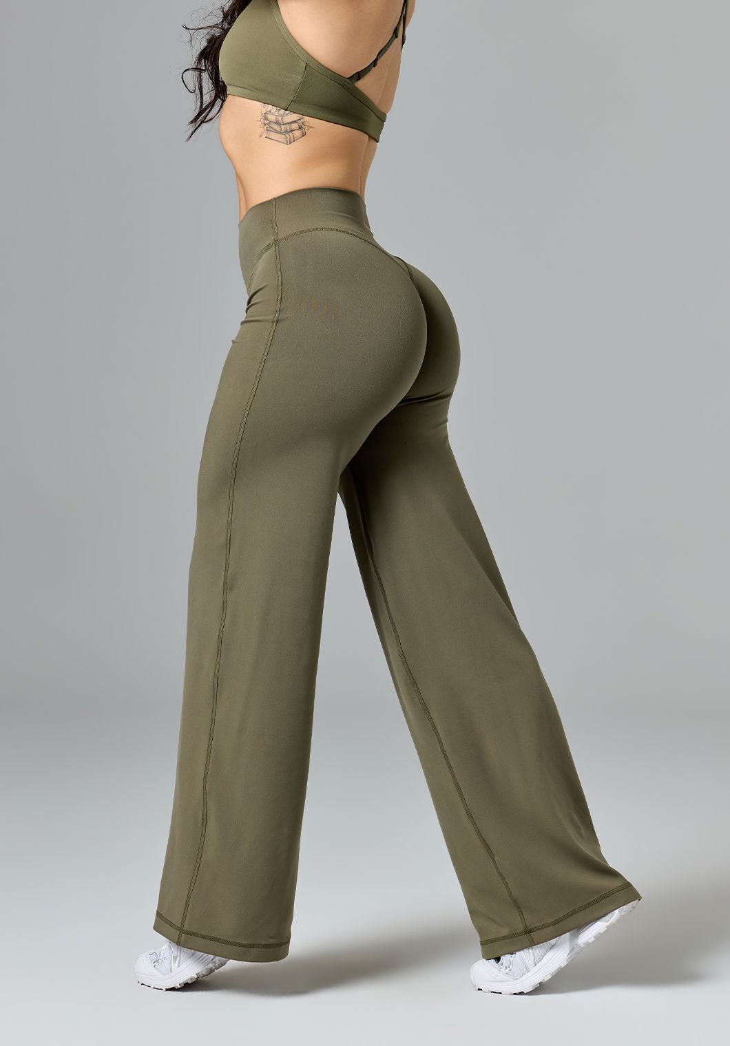 Reluna™ Original Sculptseam® Mid-Rise Straight Leg Pant Regular Everglades
