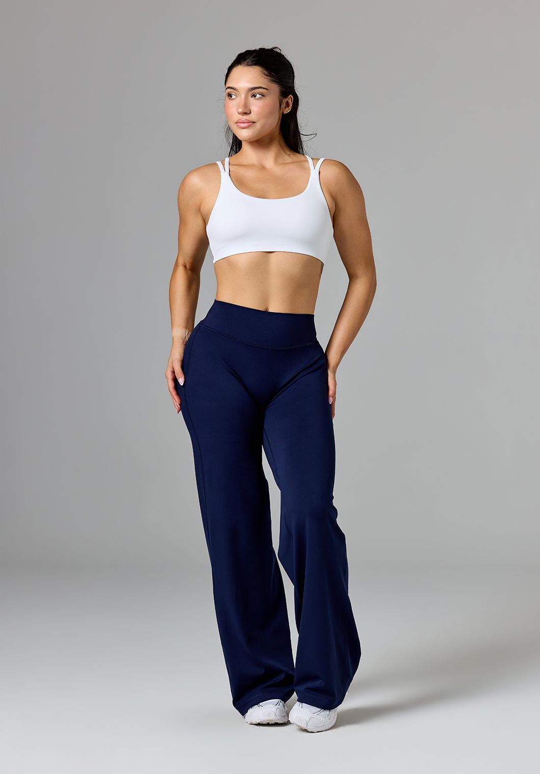 Reluna™ Original Sculptseam® Mid-Rise Straight Leg Pant Regular Ink