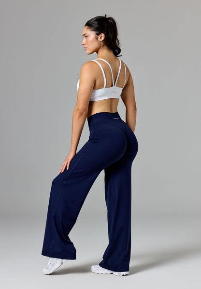 Reluna™ Original Sculptseam® Mid-Rise Straight Leg Pant Regular Ink