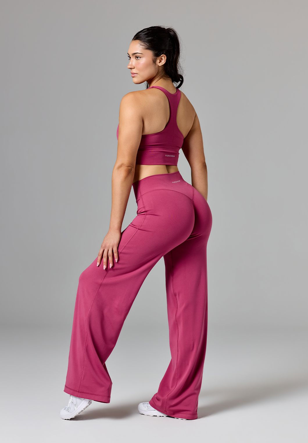 Reluna™ Original Sculptseam® Mid-Rise Straight Leg Pant Regular Raspberry