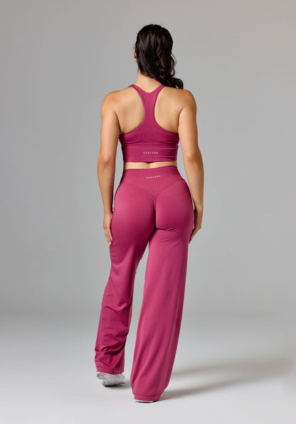 Reluna™ Original Sculptseam® Mid-Rise Straight Leg Pant Regular Raspberry