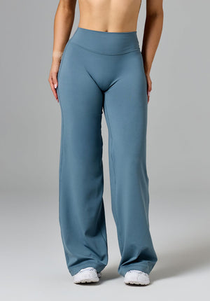 Reluna™ Original Sculptseam® Mid-Rise Straight Leg Pant Regular Slate
