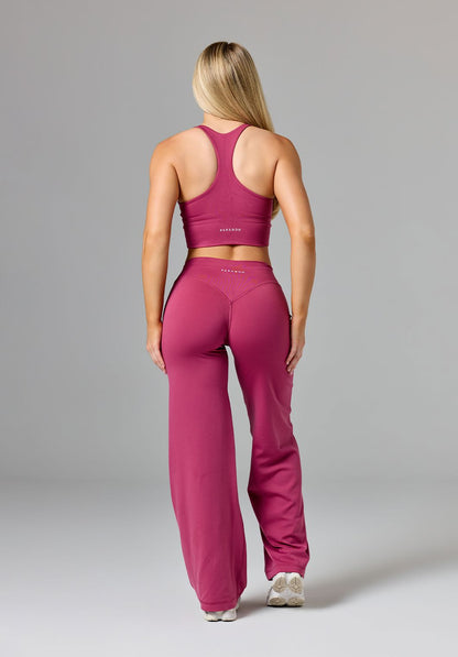 Reluna™ Original Sculptseam® Mid-Rise Straight Leg Pant Short Raspberry