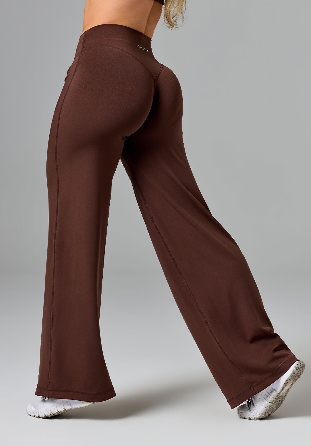Reluna™ Original Sculptseam® Mid-Rise Straight Leg Pant Short Walnut