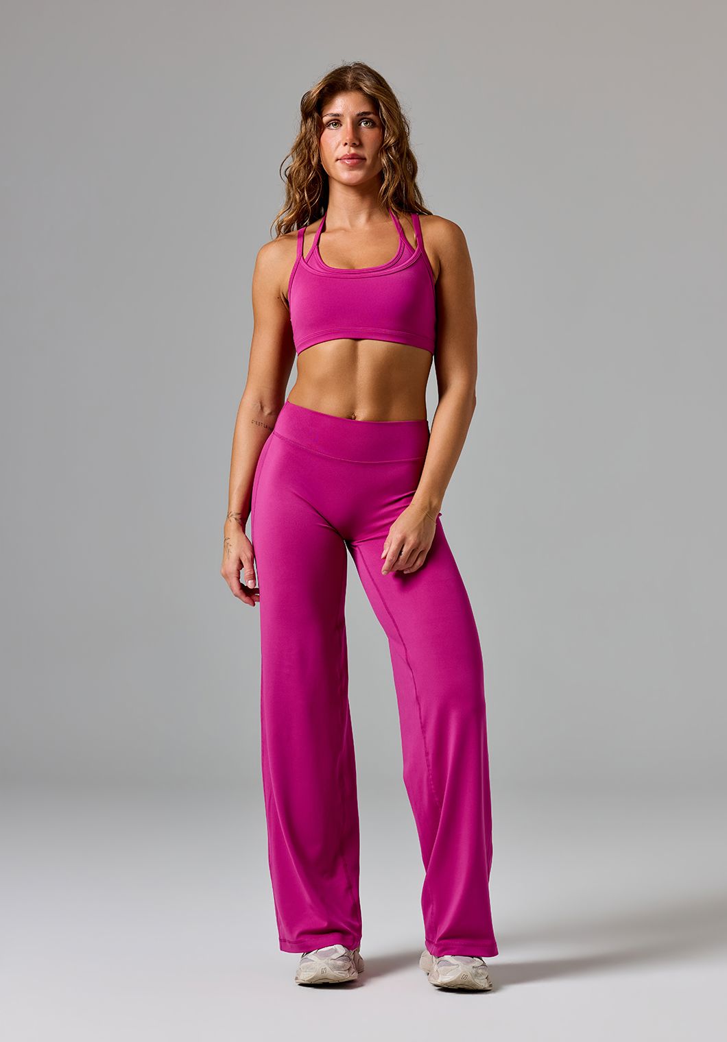 Reluna™ Original Sculptseam® Low-Rise Straight Leg Pant Regular Berry