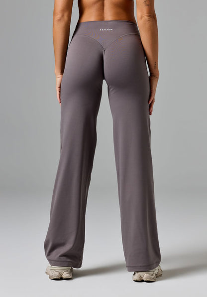 Reluna™ Original Sculptseam® Low-Rise Straight Leg Pant Regular Cement