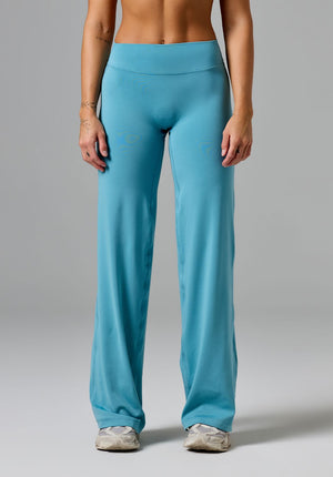 Reluna™ Original Sculptseam® Low-Rise Straight Leg Pant Regular Mineral