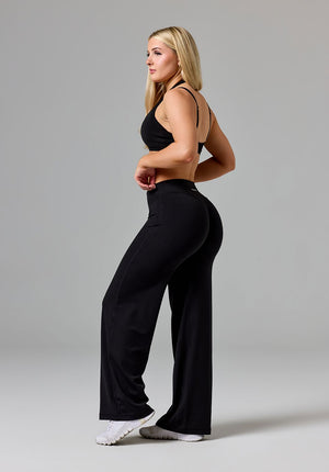 Reluna™ Original Sculptseam® Low-Rise Straight Leg Pant Short Black