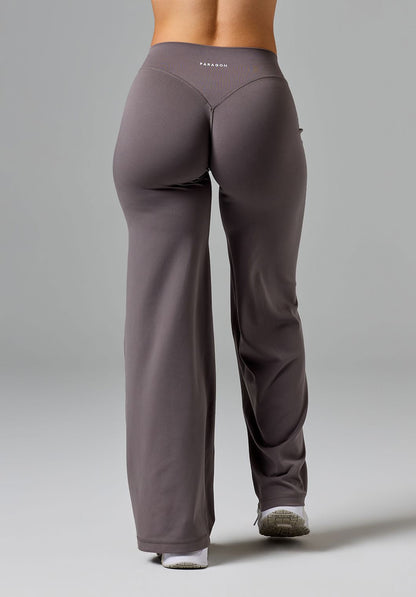 Reluna™ Original Sculptseam® Low-Rise Straight Leg Pant Short Cement