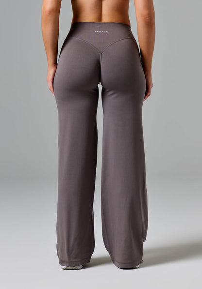 Reluna™ Original Sculptseam® Mid-Rise Straight Leg Pant Short Cement