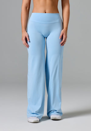 Reluna™ Original Sculptseam® Mid-Rise Straight Leg Pant Short Vapor