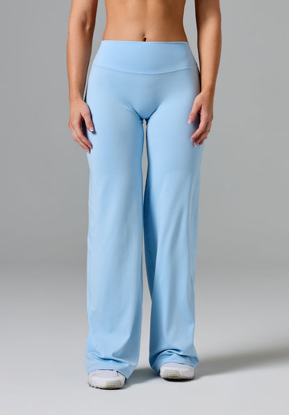 Reluna™ Original Sculptseam® Mid-Rise Straight Leg Pant Short Vapor