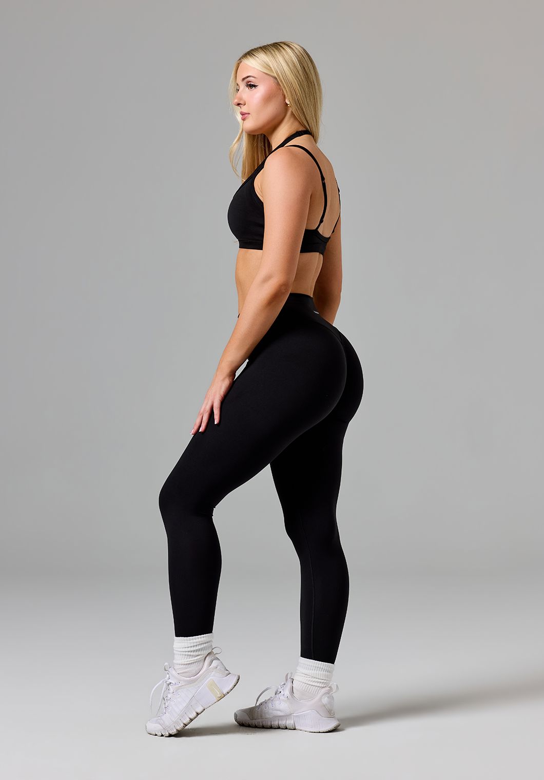 Reluna™ Original Sculptseam® Plus Mid-Rise Legging Black