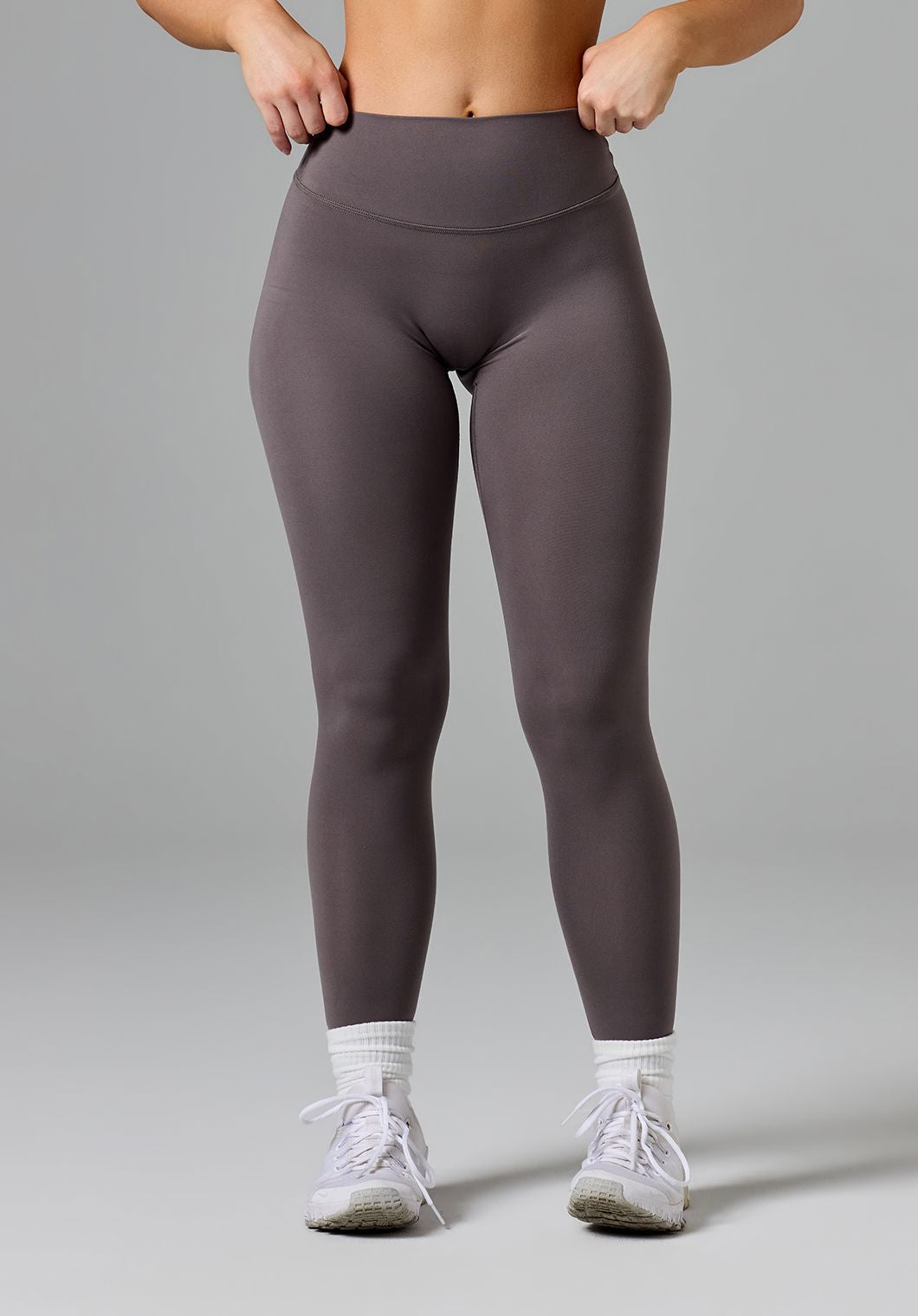 Reluna™ Original Sculptseam® Plus Mid-Rise Legging Cement