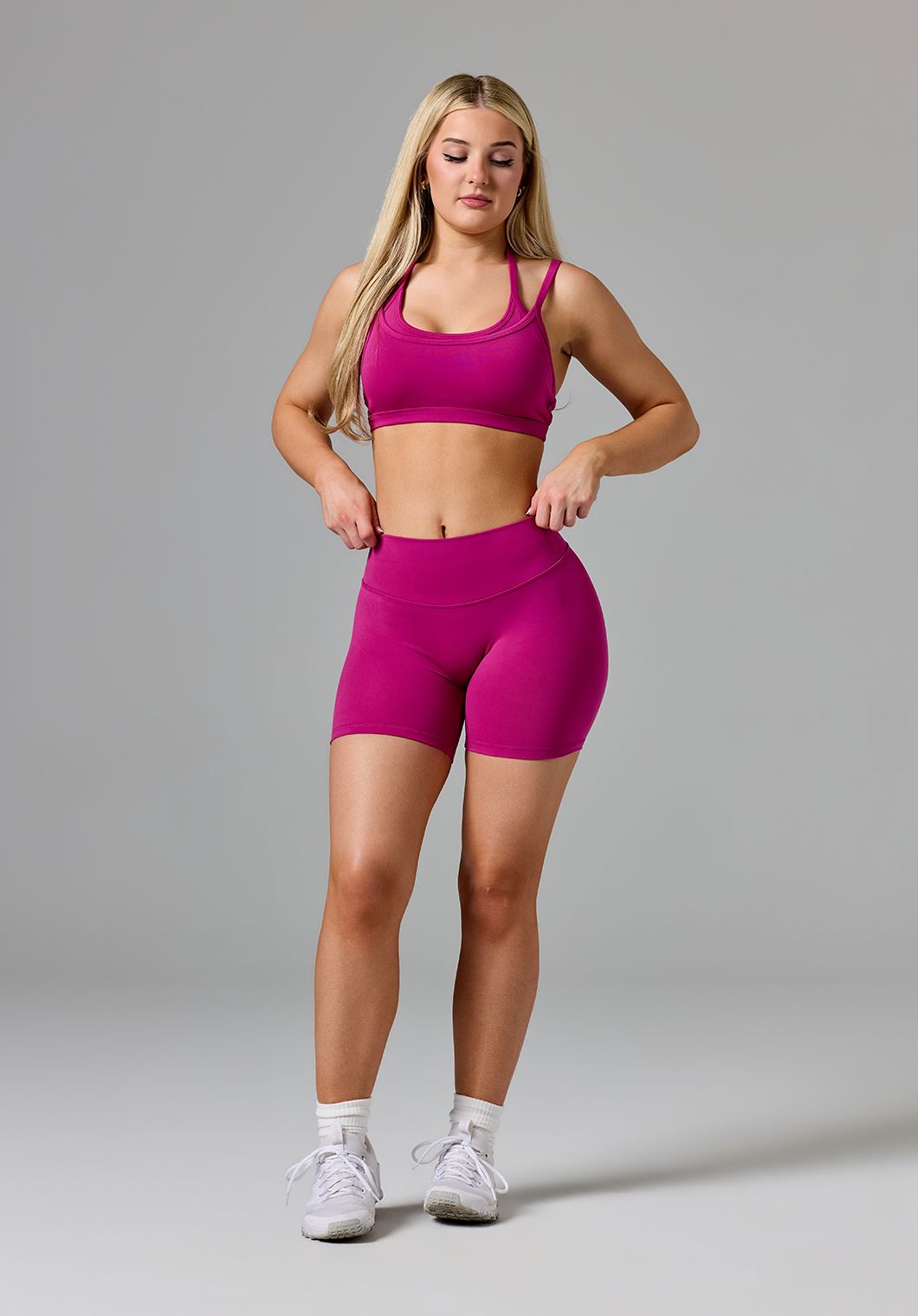 Reluna™ Original Sculptseam® Plus Mid-Rise Short 5" Berry