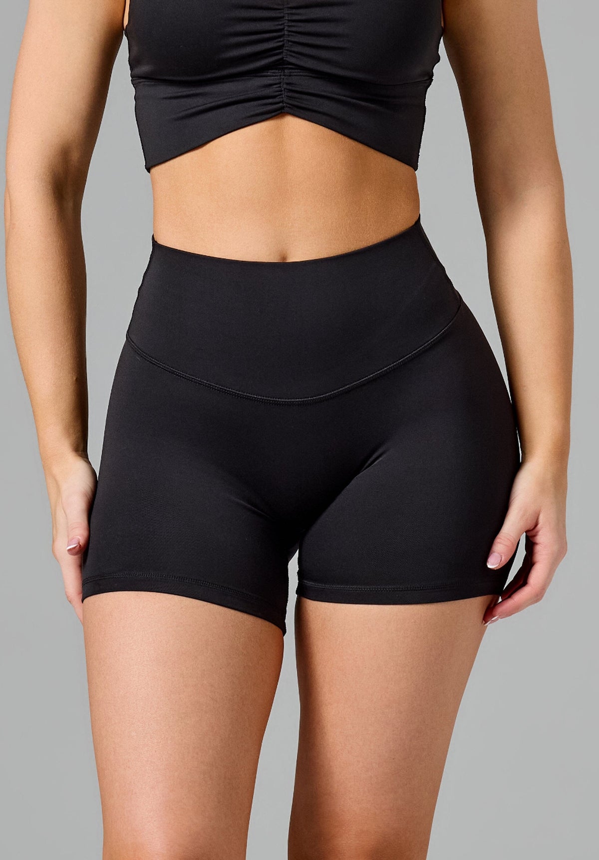 Reluna™ Original Sculptseam® Plus High-Rise Short 5" Black