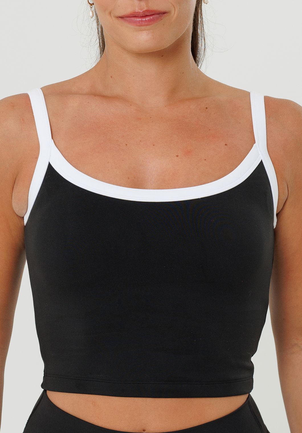 Reluna™  SmoothHold™ Low Back Top Black