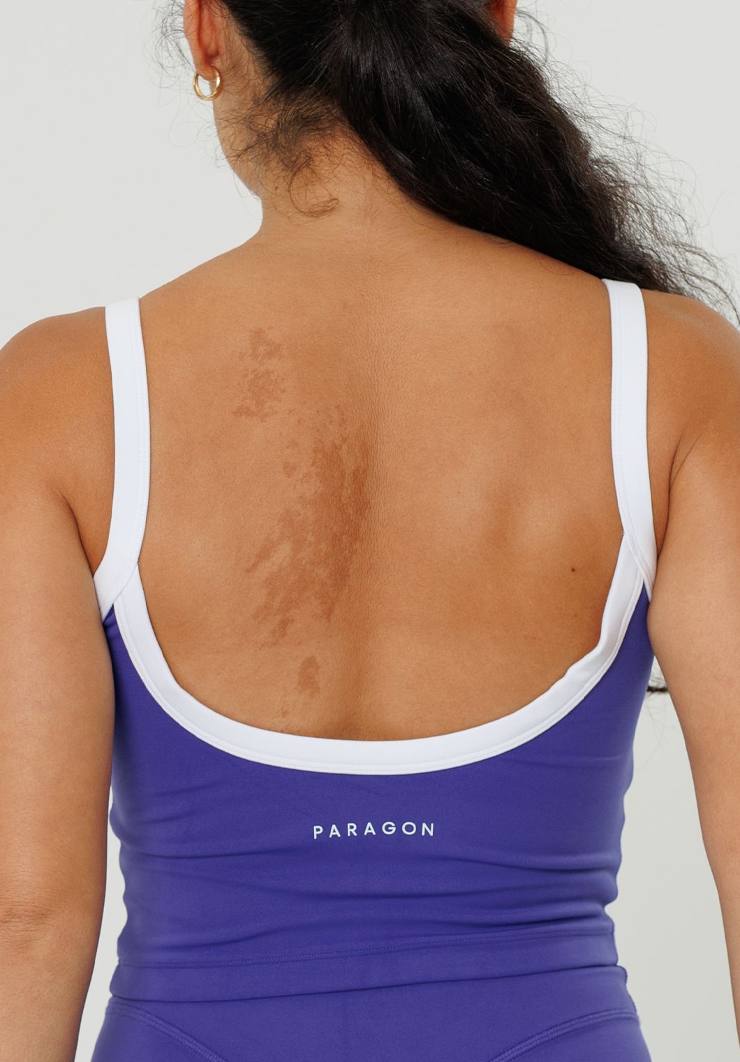 Reluna™  SmoothHold™ Low Back Top Electric Violet