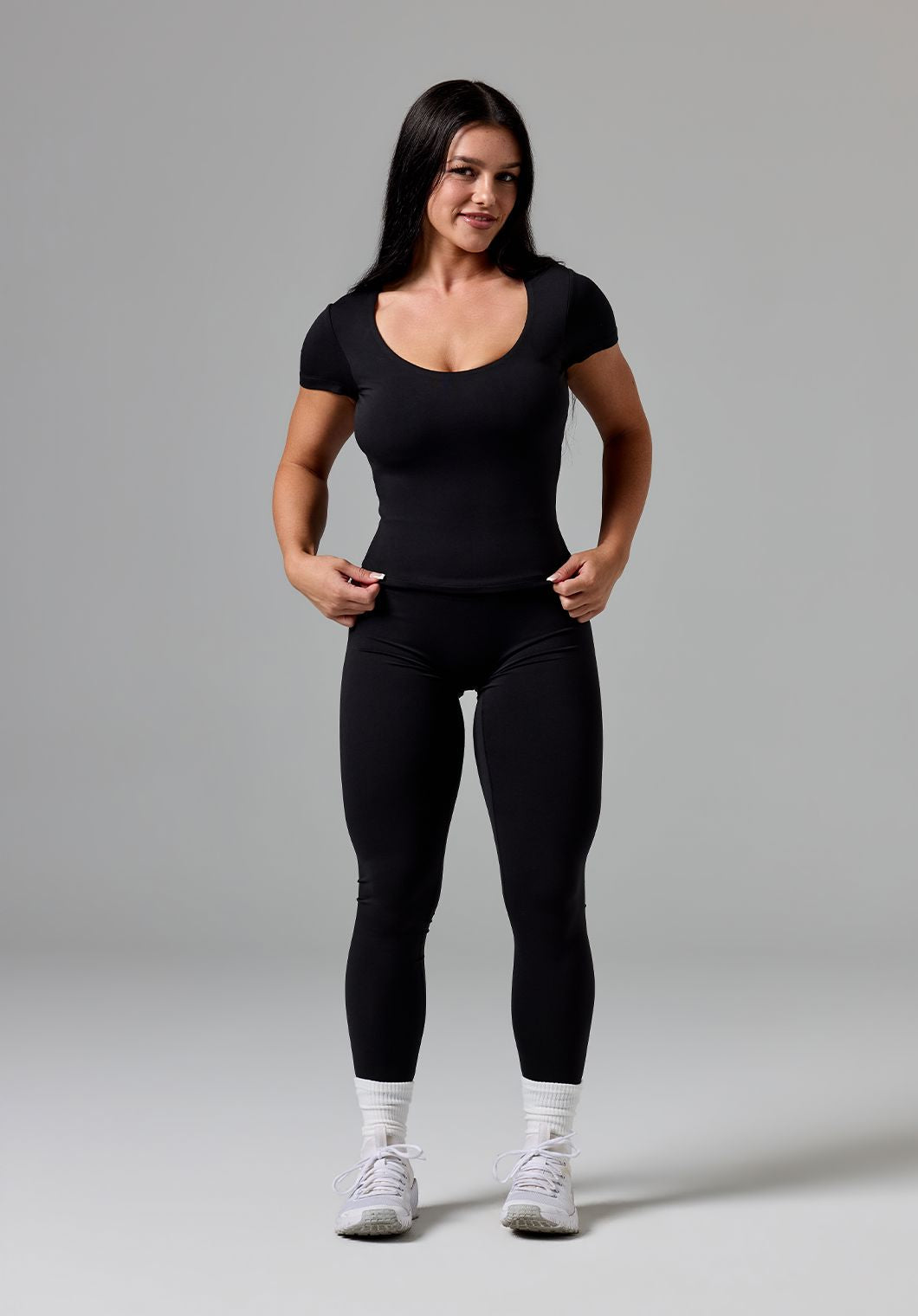 Reluna™ SmoothHold™ Open Back Top Black