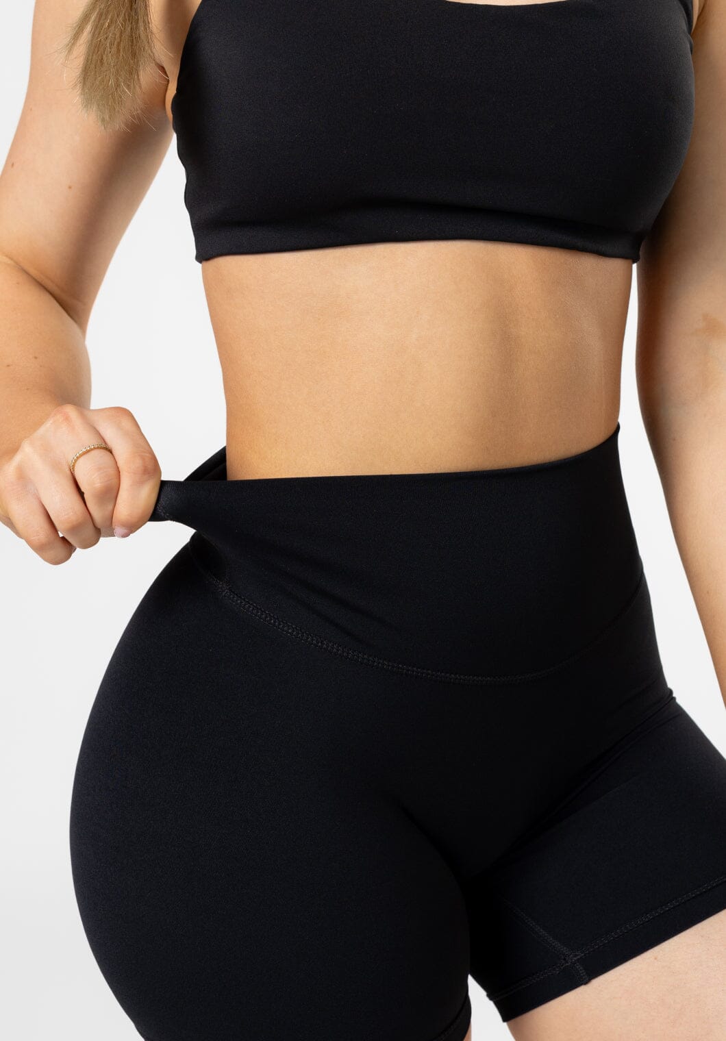 RecStretch™ Original Sculptseam® High-Rise Short 5" Black