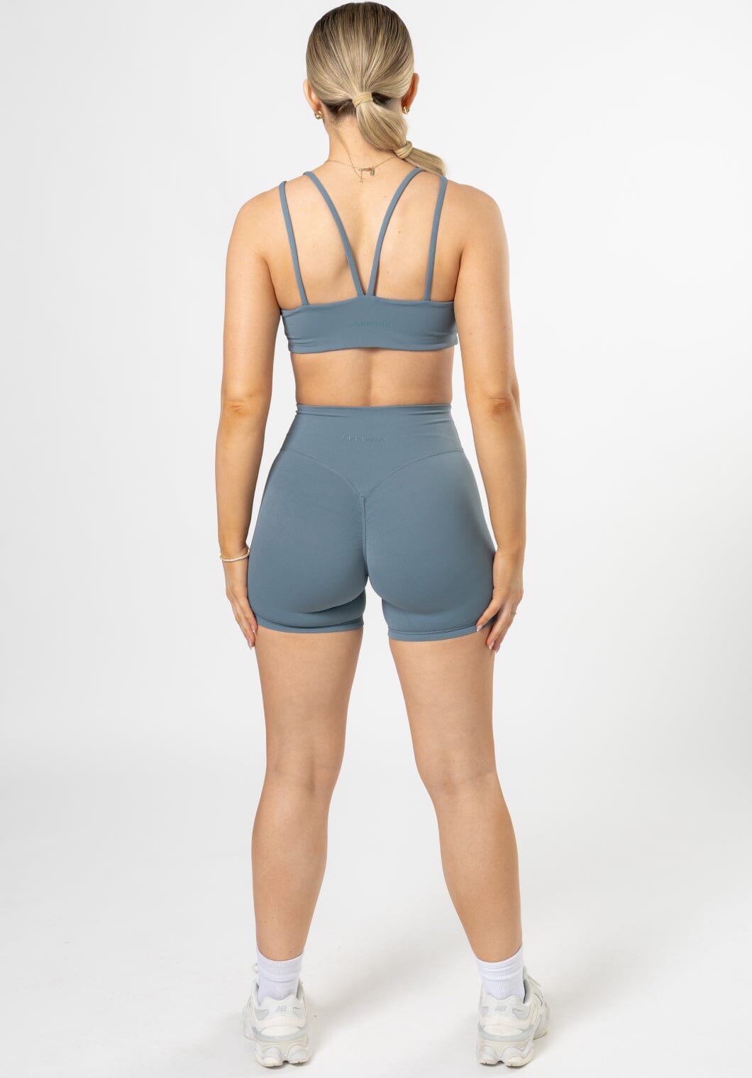 RecStretch™ Original Sculptseam® High-Rise Short 5" Slate