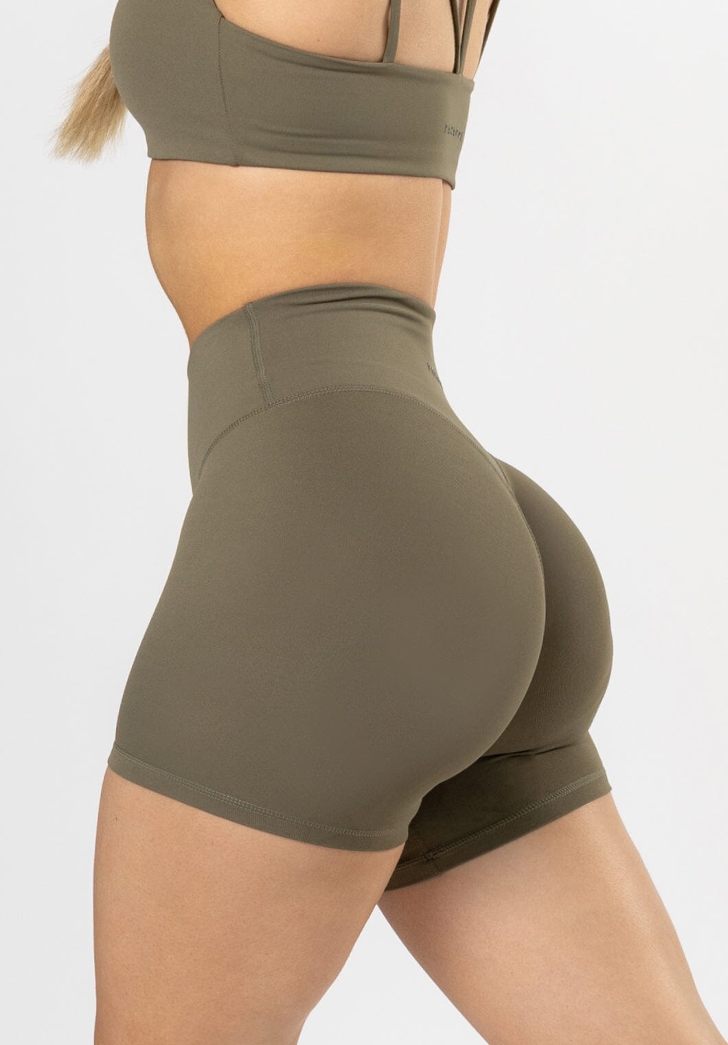 RecStretch™ Original Sculptseam® High-Rise Short 5" Everglades