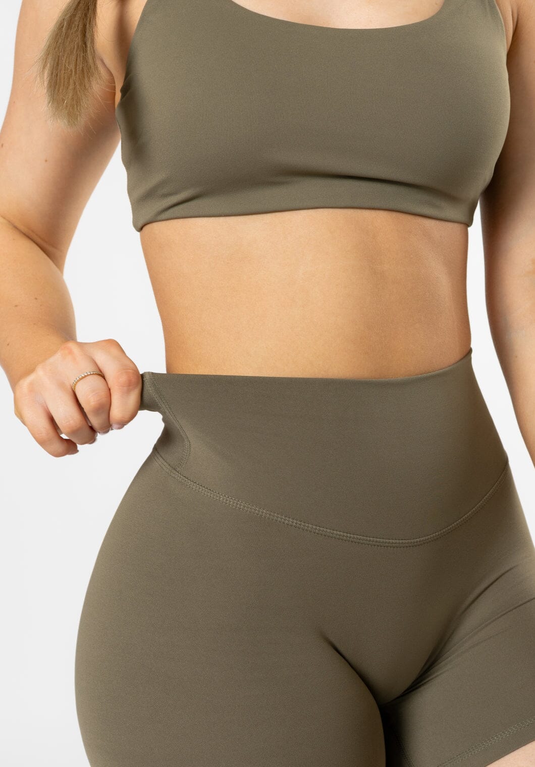 RecStretch™ Original Sculptseam® High-Rise Short 5" Everglades